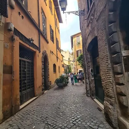 Hybris Campo De' Fiori *