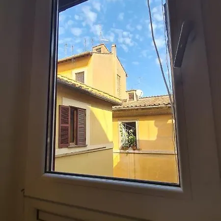 Hybris Campo De' Fiori *