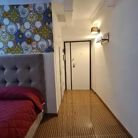 Hybris Campo De' Fiori * ローマ