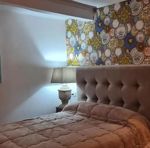 Hybris Campo De' Fiori Apartment *
